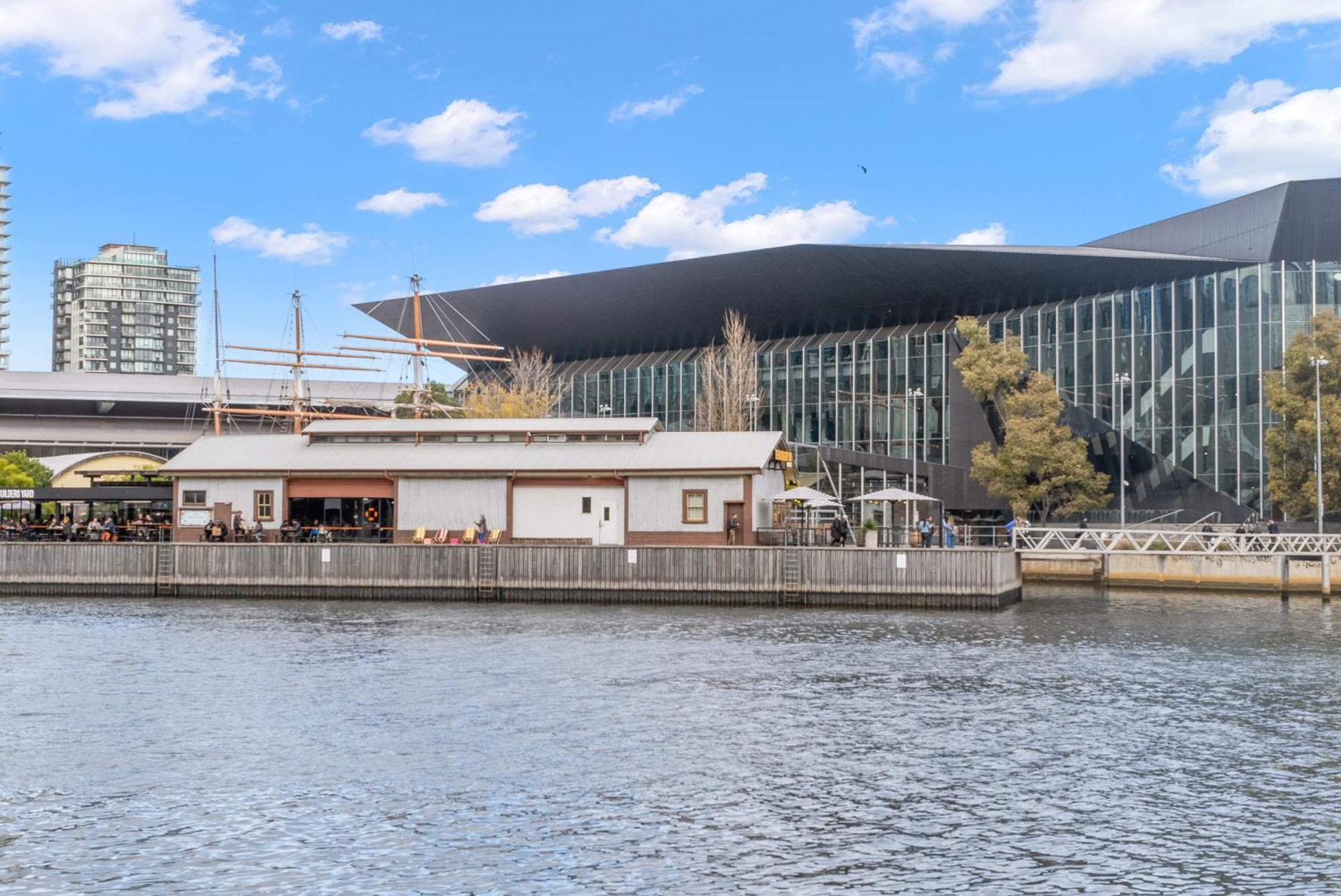 Resort Style Living Yarra Wharf Melbourne City Exterior foto
